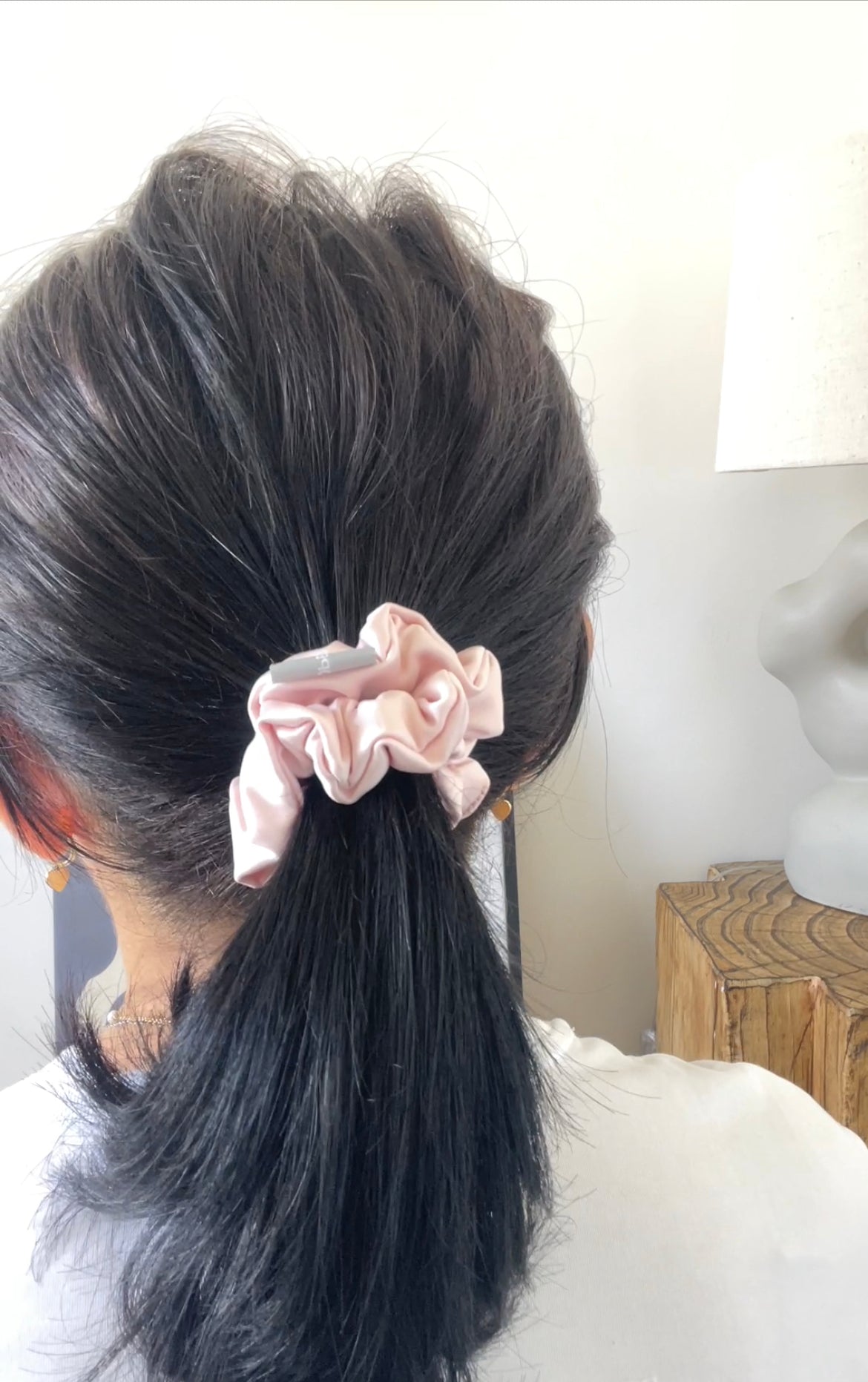 緞面粉紅色髮圈 Satin Pink Scrunchie - S